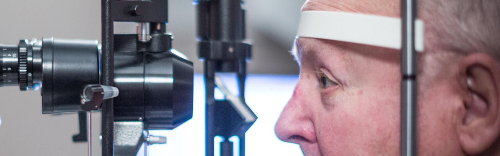 Man getting an eye test for retinal diseases